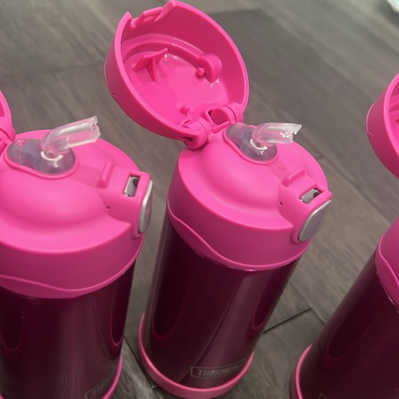 Bundle of thermos stainless steel insulated kids drinking cups with straws - Picture 5 of 8